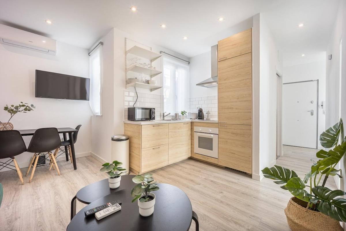 Апартаменты Espacioso Apartamento En El Centro De Мадрид Экстерьер фото